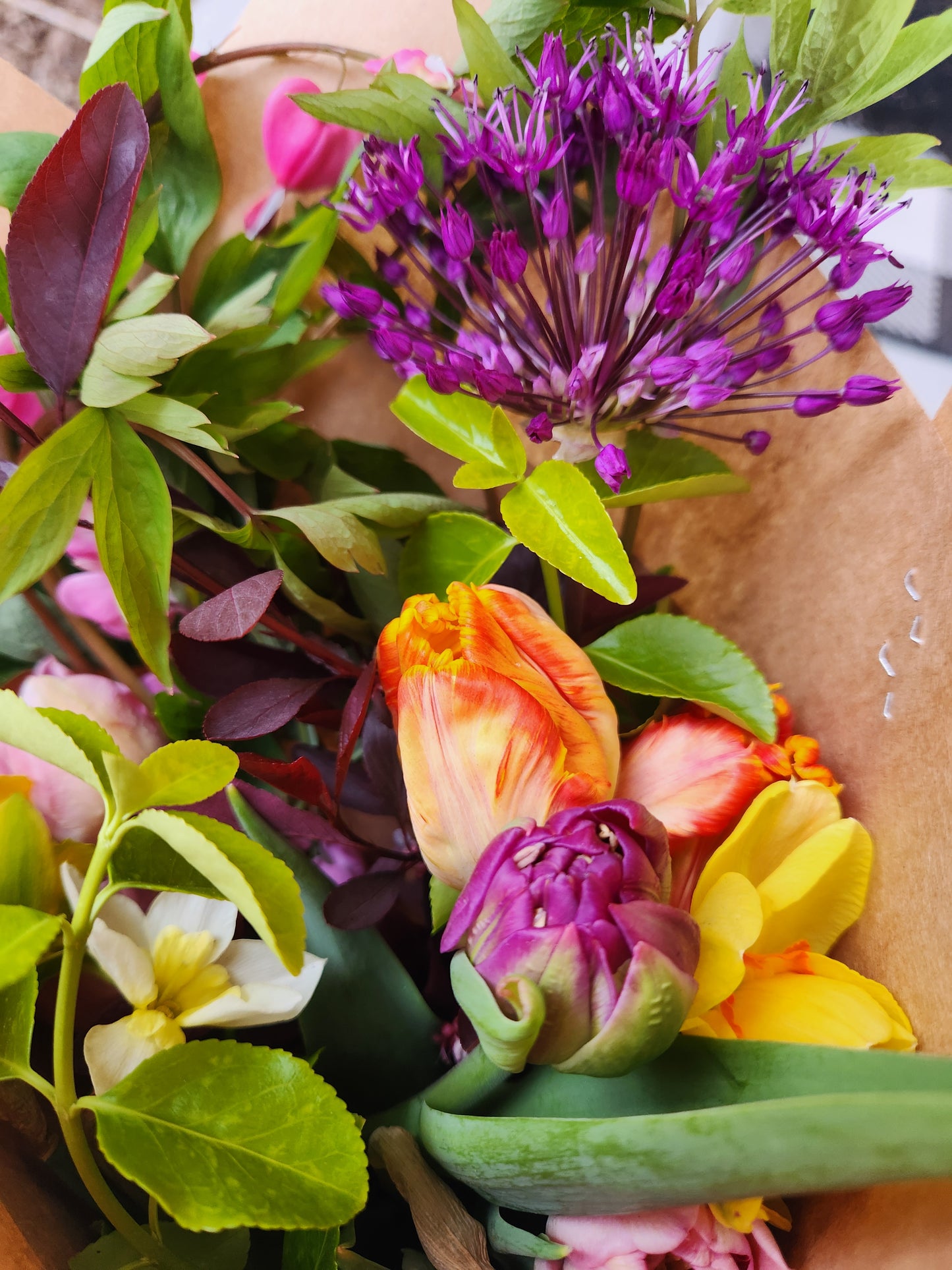 Glenbard East Fine Arts Fundraiser - Mother's Day Bouquet Preorder